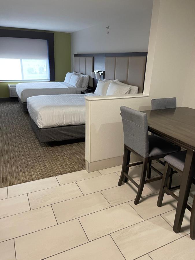 Holiday Inn Express Hotel & Suites Las Vegas By Ihg Екстериор снимка